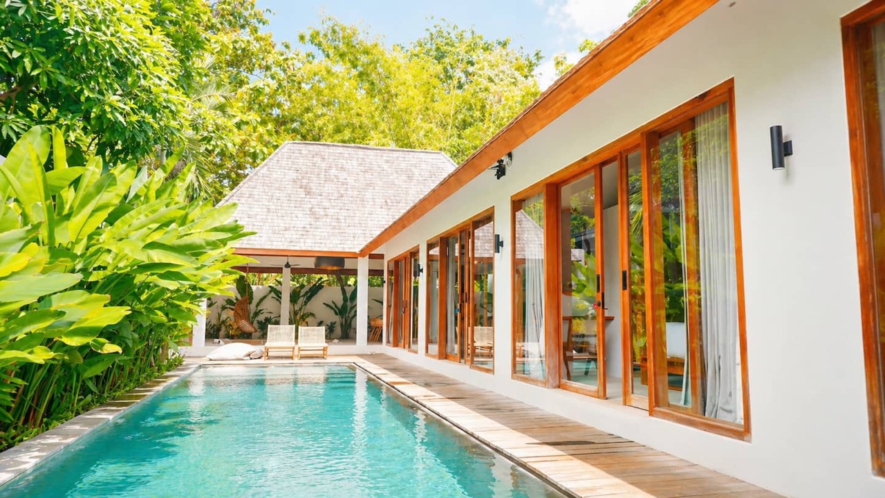 Aviela - Modern 3 BDRM Villa …
