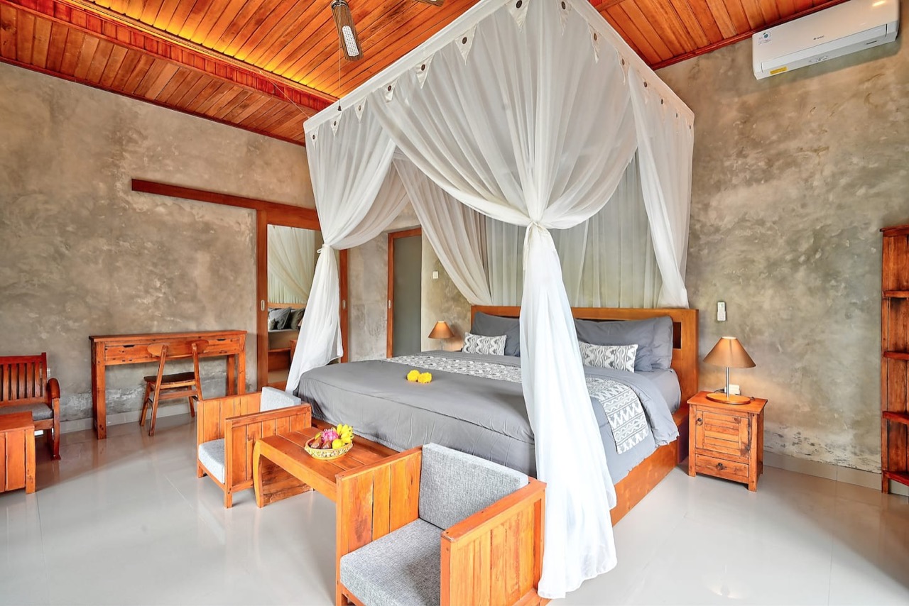 Private 1BR Pool Villa @ Gam