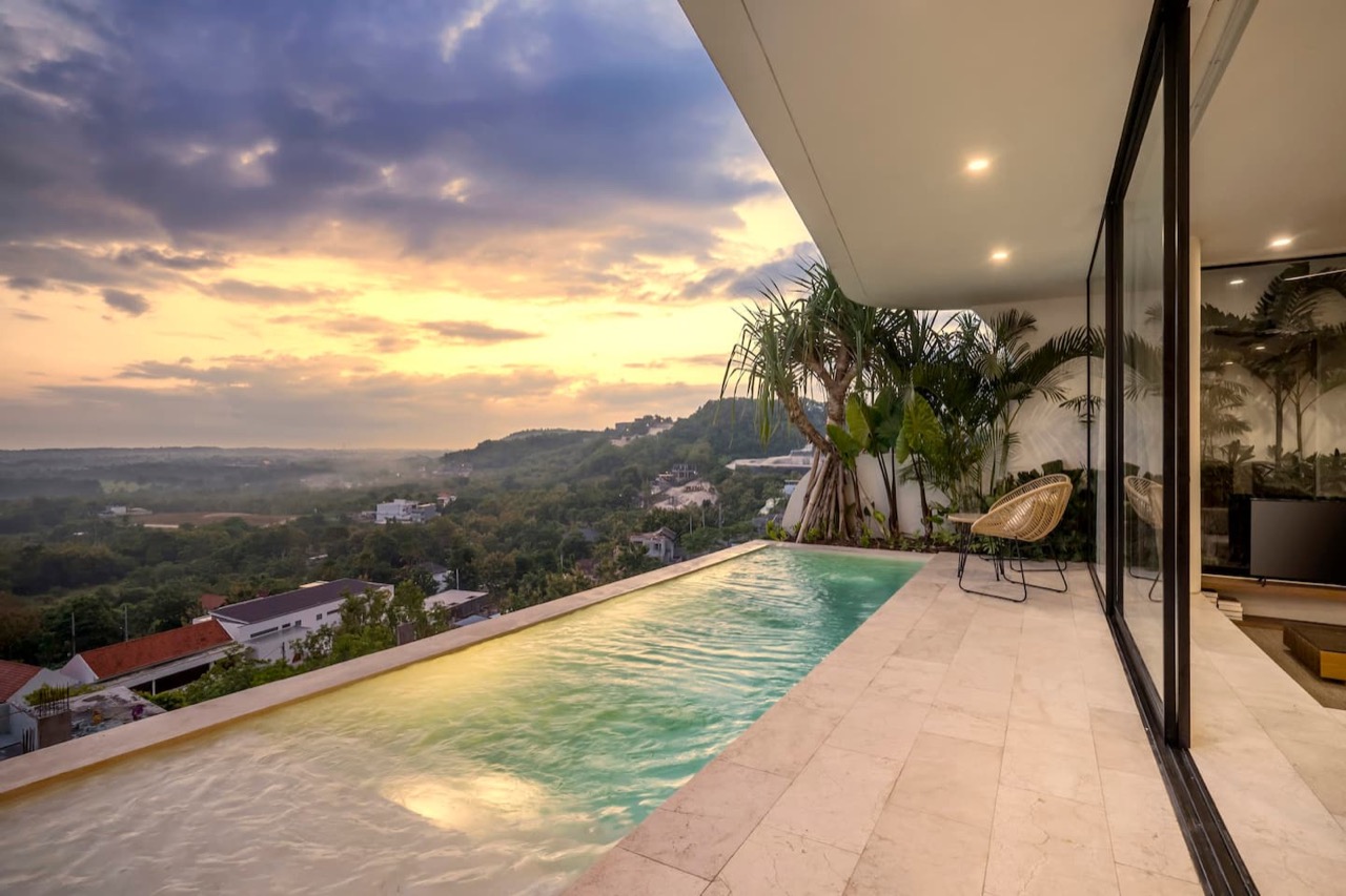 Luxe 3BD Villa w/ Gym, Pool & Sauna, Bukit Uluwatu