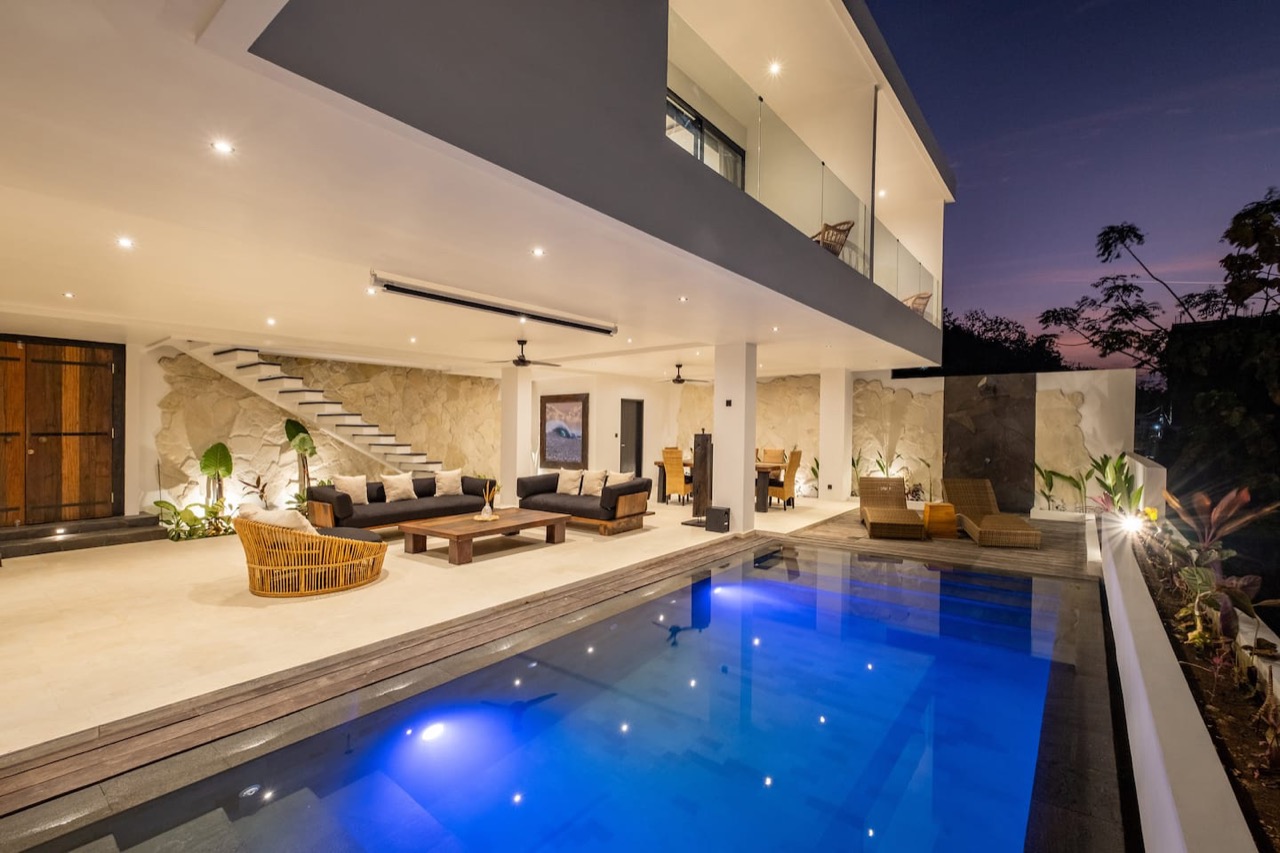 Ocean View 3BR Villa in Bingin…