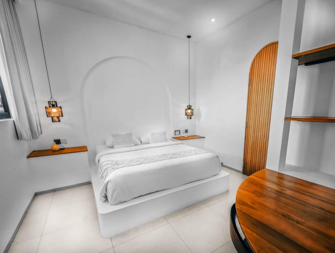 Promo: Luxury Oasis: Jacuzzi