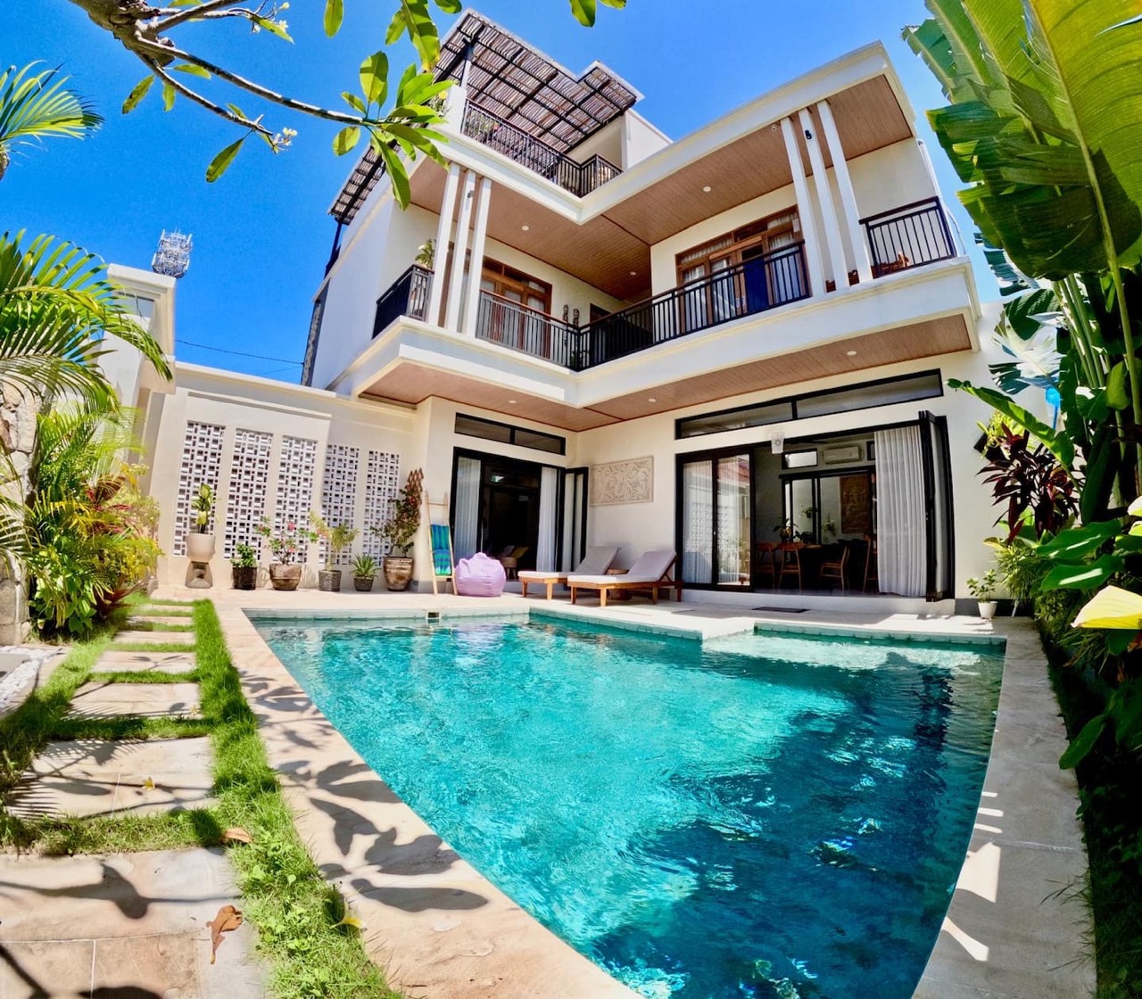 Villa Serena Nusa Dua