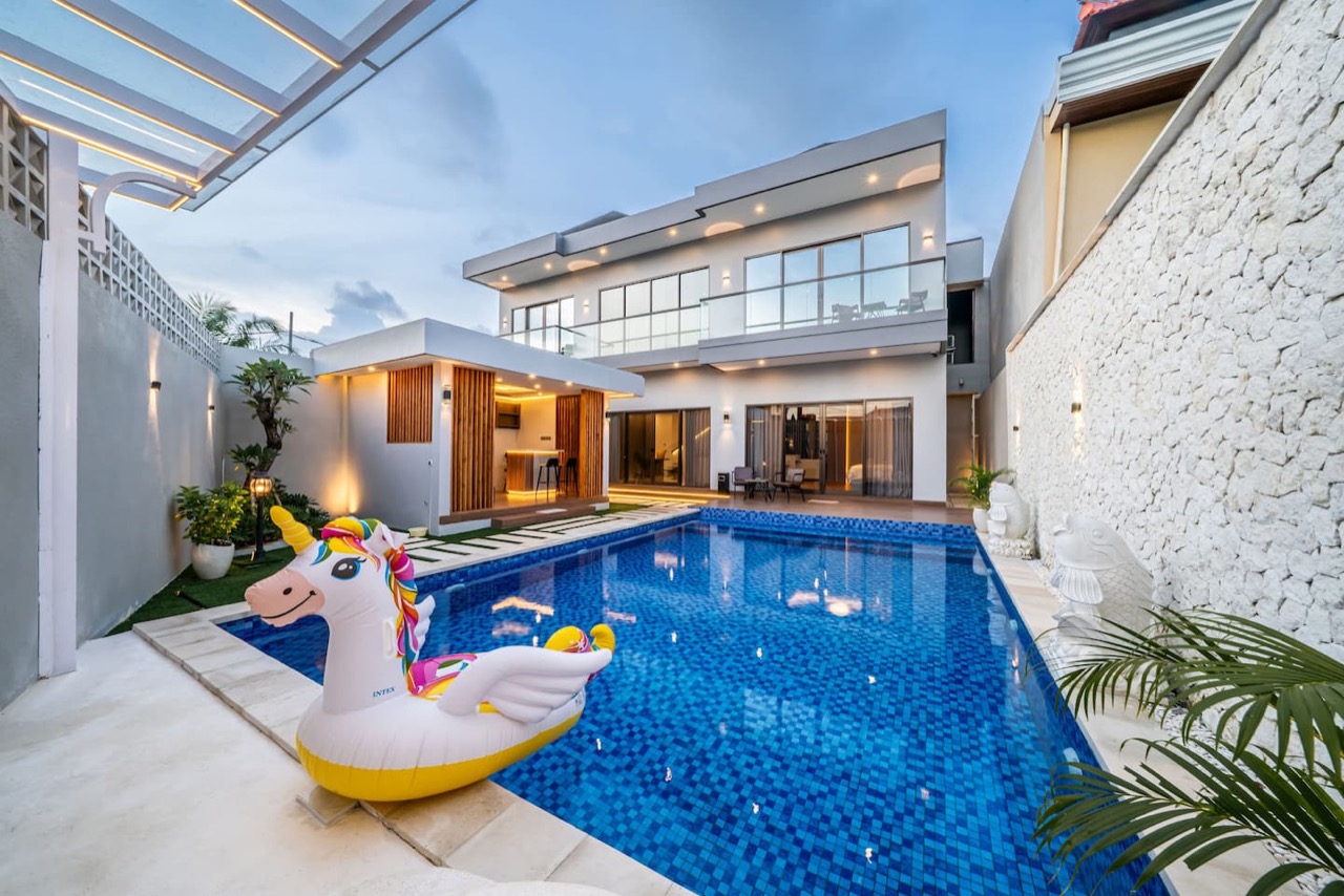 Nusa Dua 3 BR private pool, luxury @Villa B...