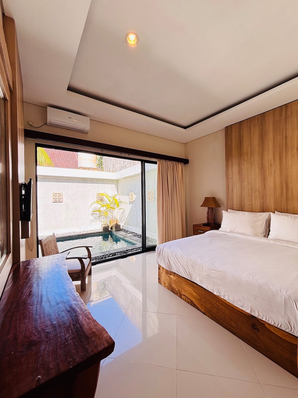 Two bedrooms villa close to th