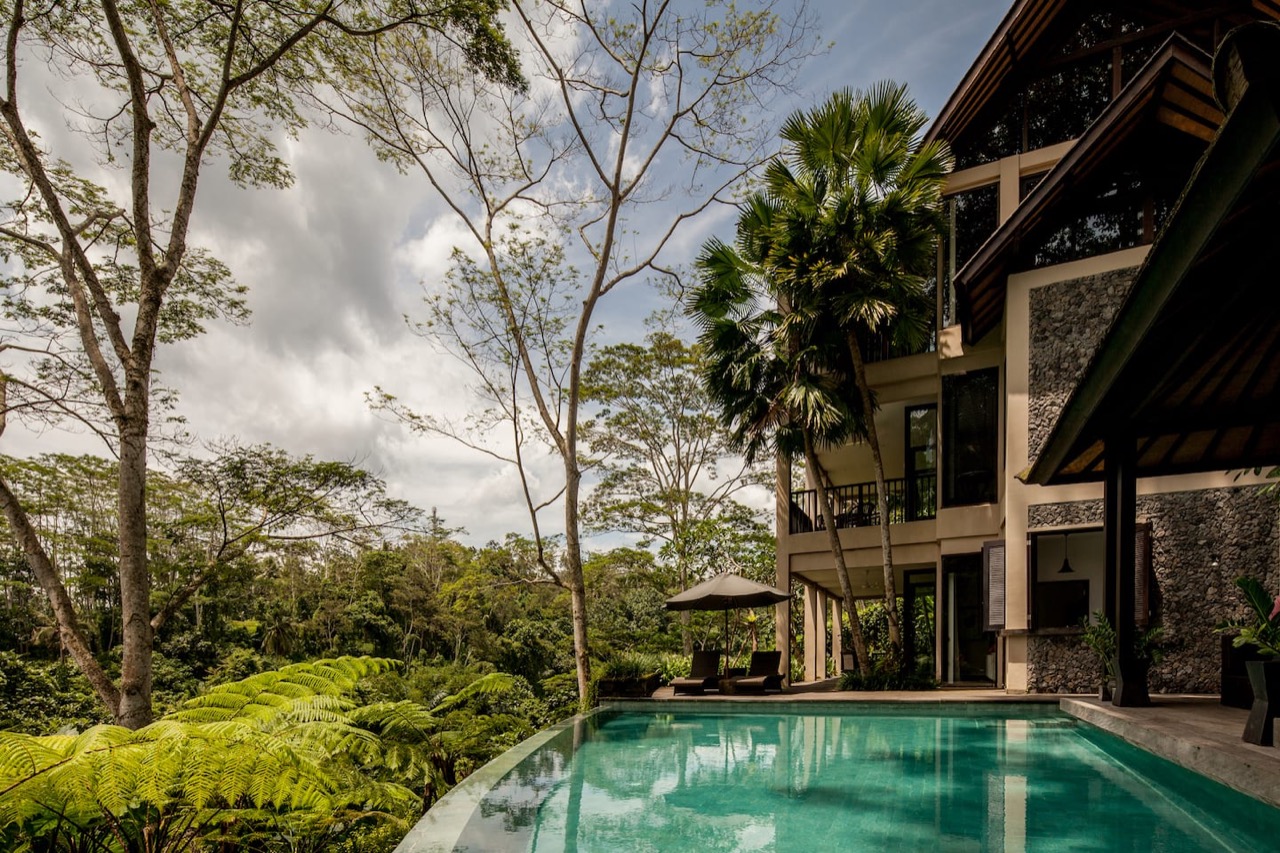 Spectacular Private Luxury 4...