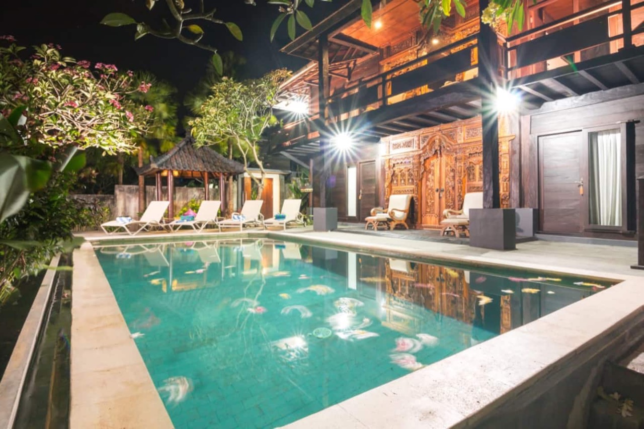 Classic Balinese 4BR Pool Villa in Jimbaran