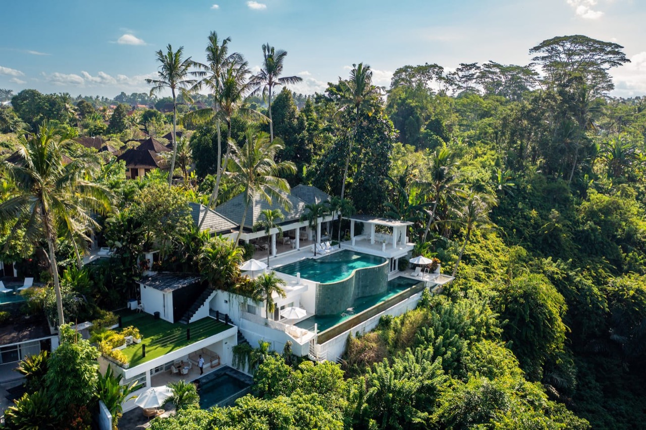 Abr Ubud Jungle with Stunnin...