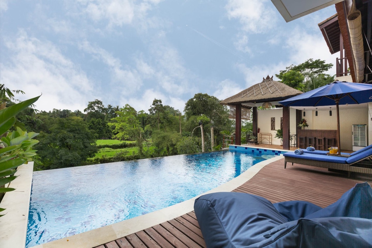 Ubud 3BR Relax Villa for Famil...