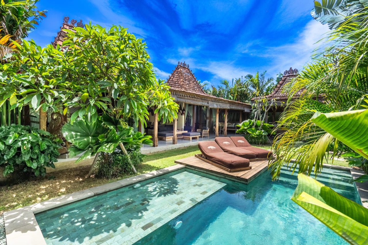 Brand new private 1bdr Suite & 2bdrs villa