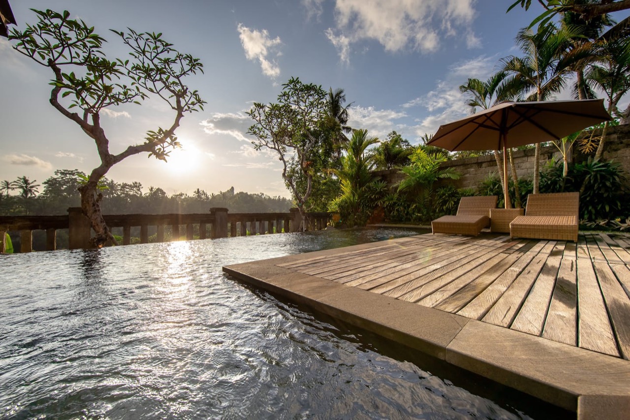 Ubud Romantic Sunset Villa wi…