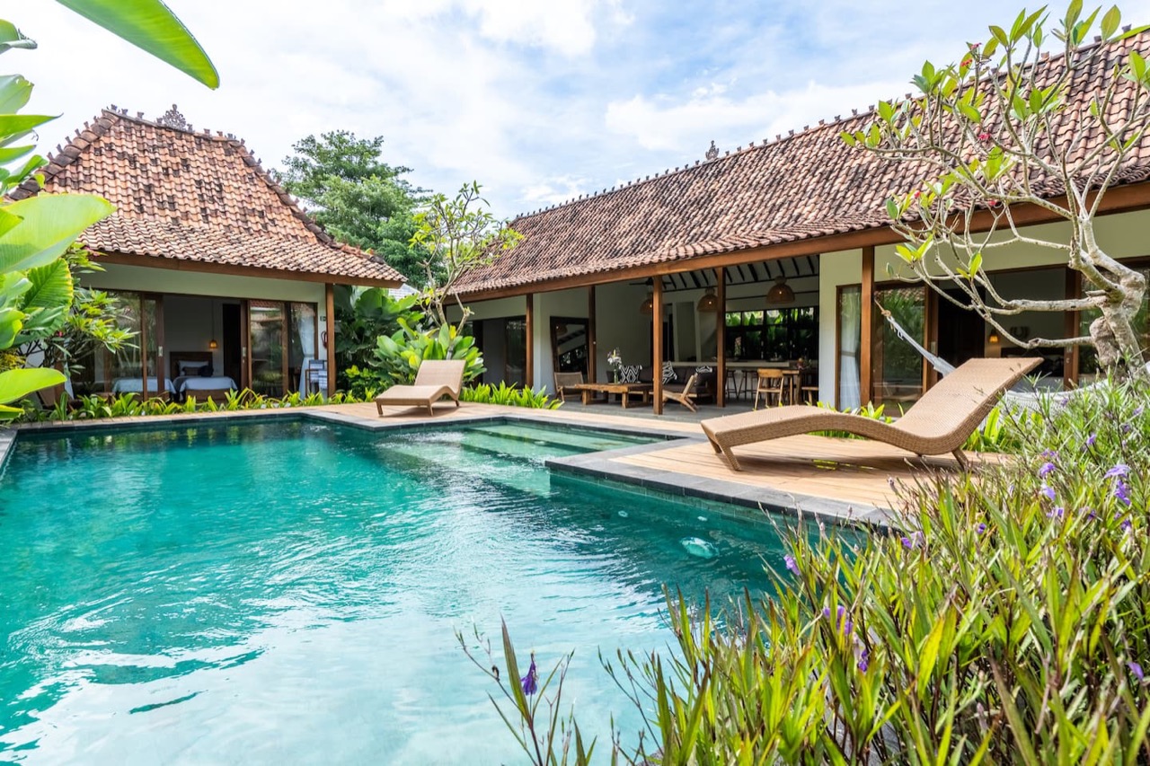New and spacious 3bdrs villa in Bingin, villa Jaya