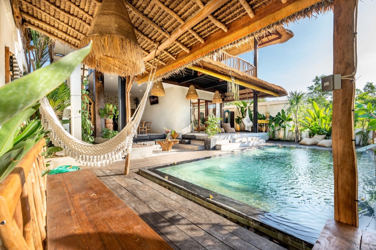 Stunning, Private Padang Padang Beach Villa Uma