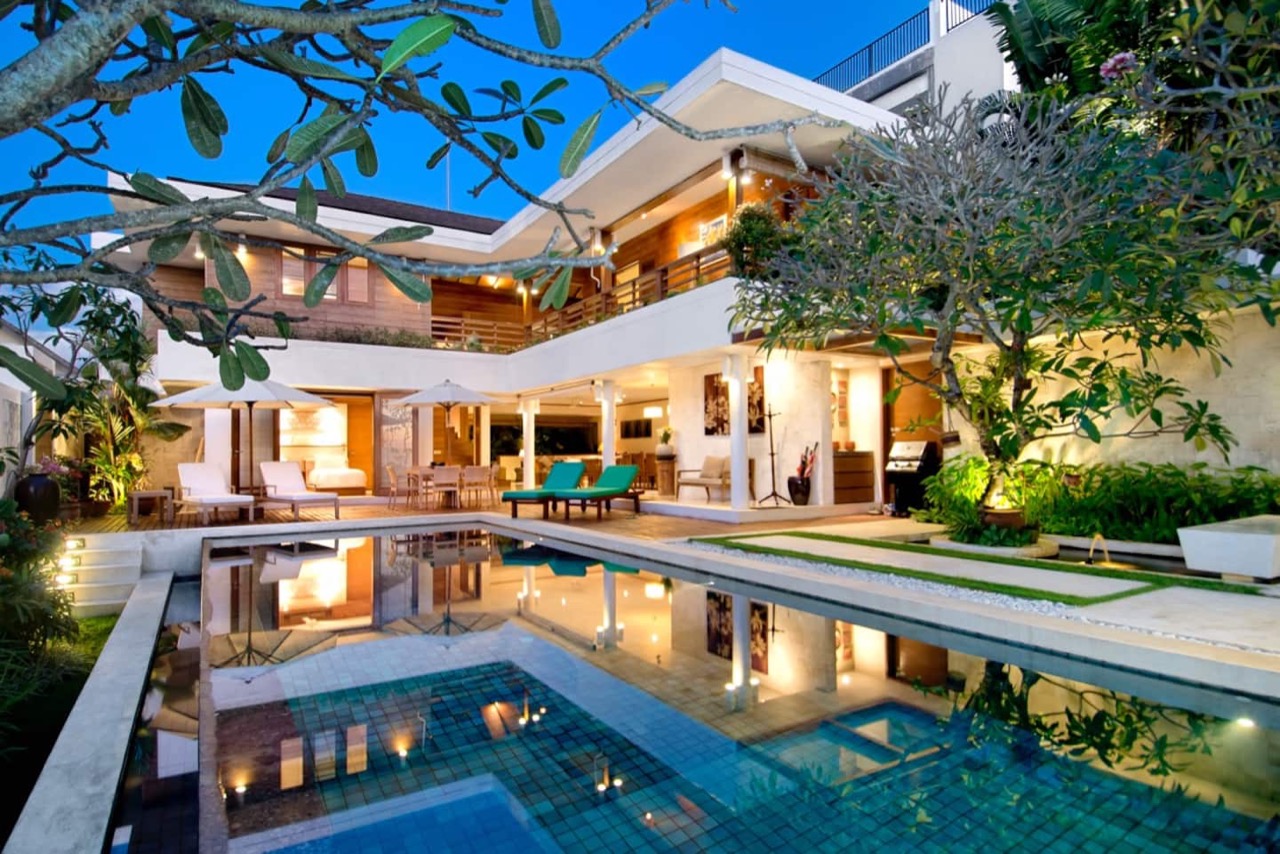 Villa Champa with Car/Driver, Cook & Pool F...