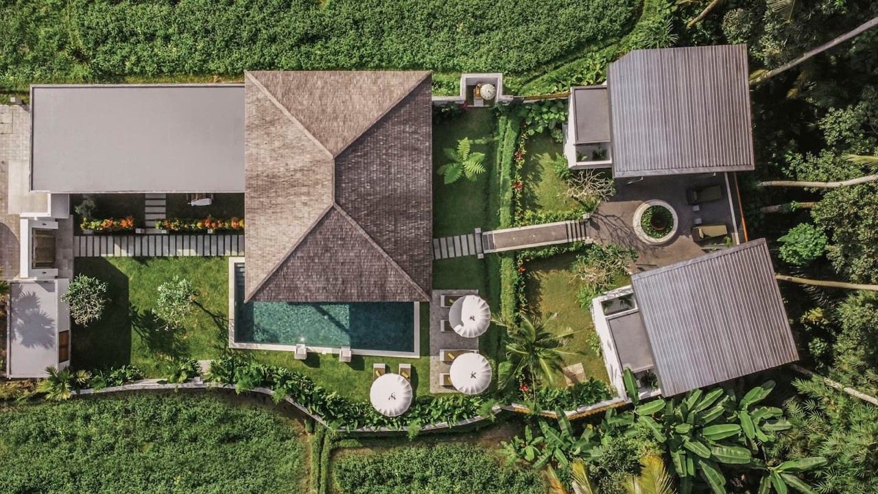 Private 3-Bedroom with pool