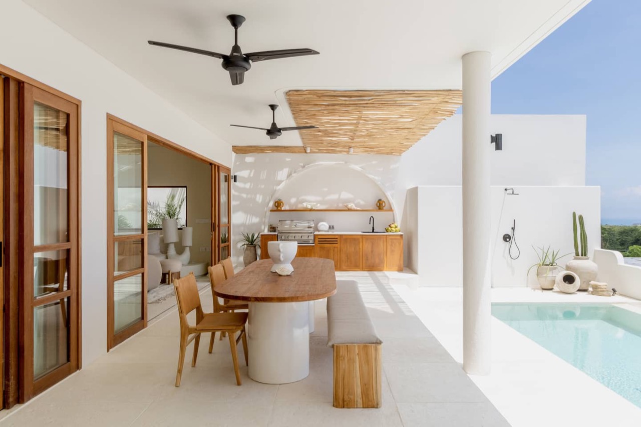 Zyloh Seaside: New, Luxury, Se…