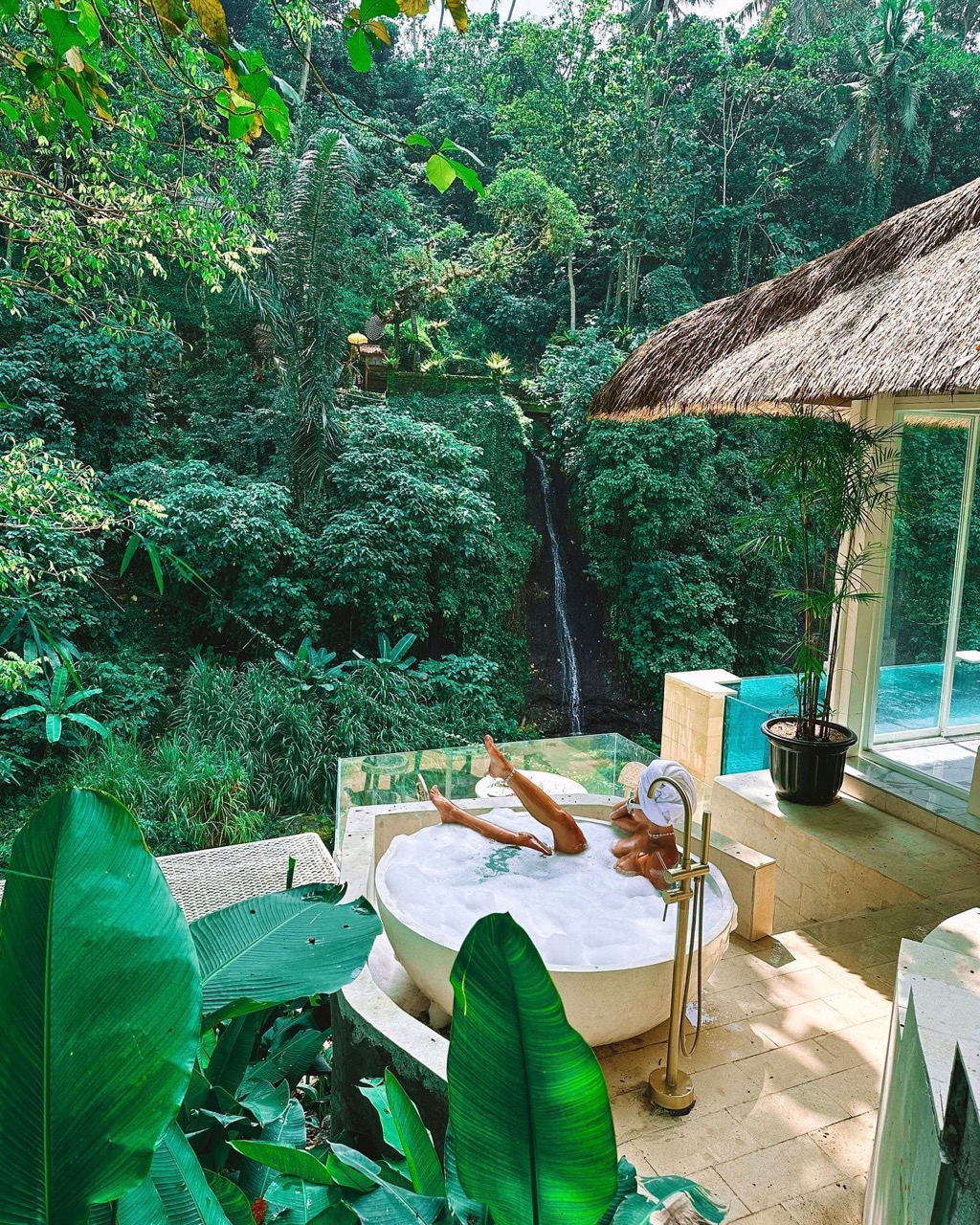 Viral Jungle/River Villa @ Villa …