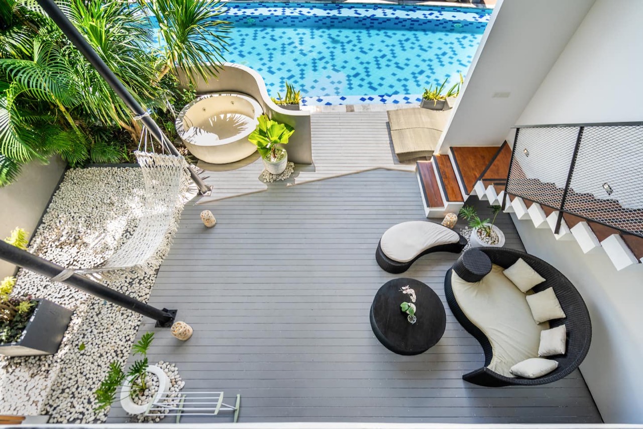 2BR Mana Villa with Private Ja