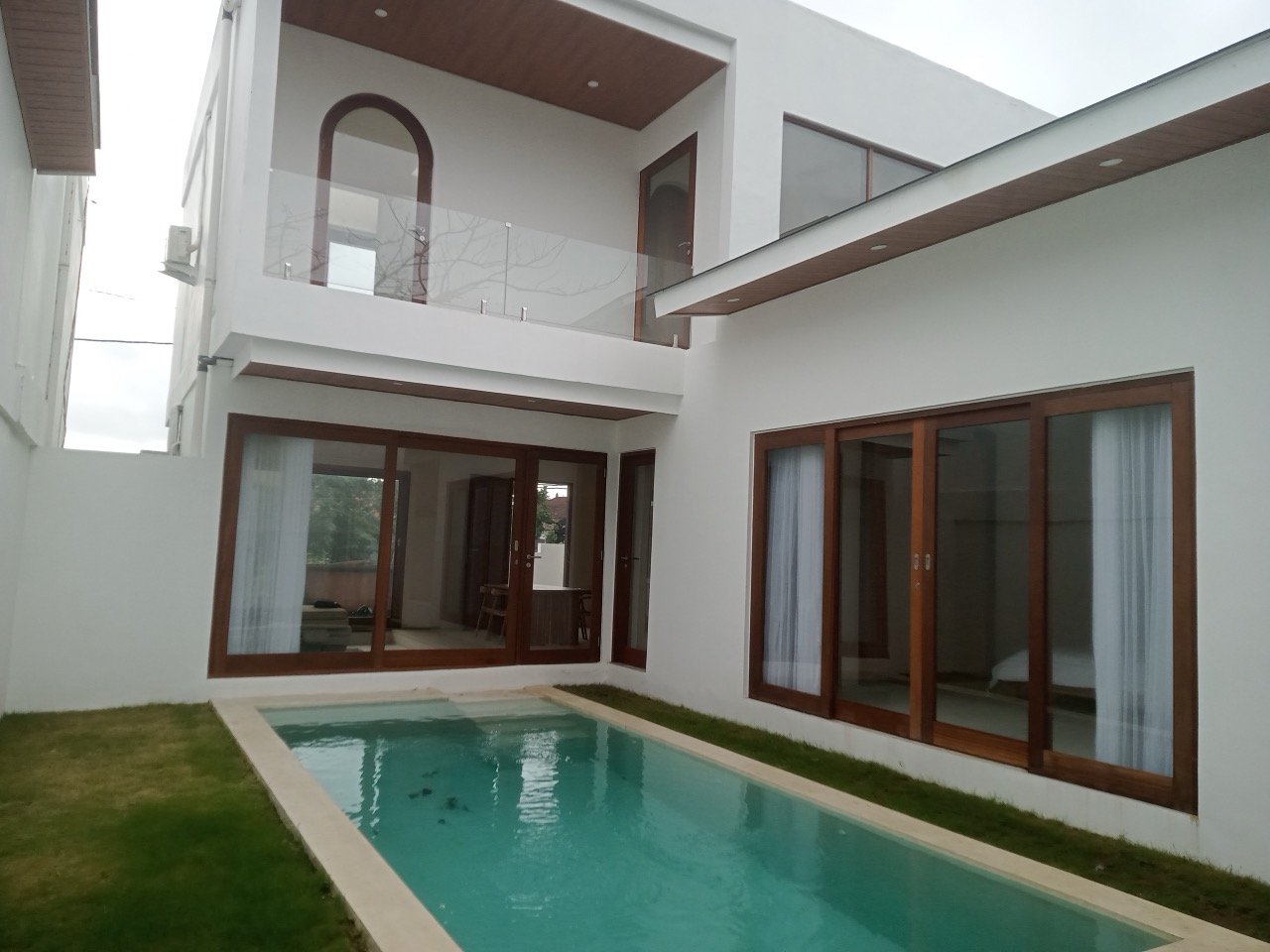 2-Bedroom Modern Villa in Balangan, Quiet Residential Area