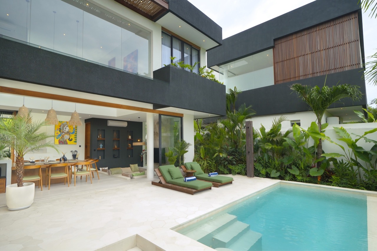 3-Bedroom Villa with Ocean Views