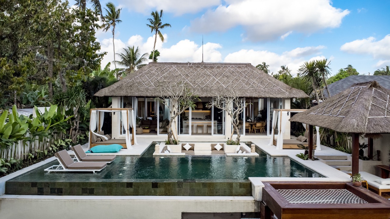 4-Bedroom Charming Villa in Ubud