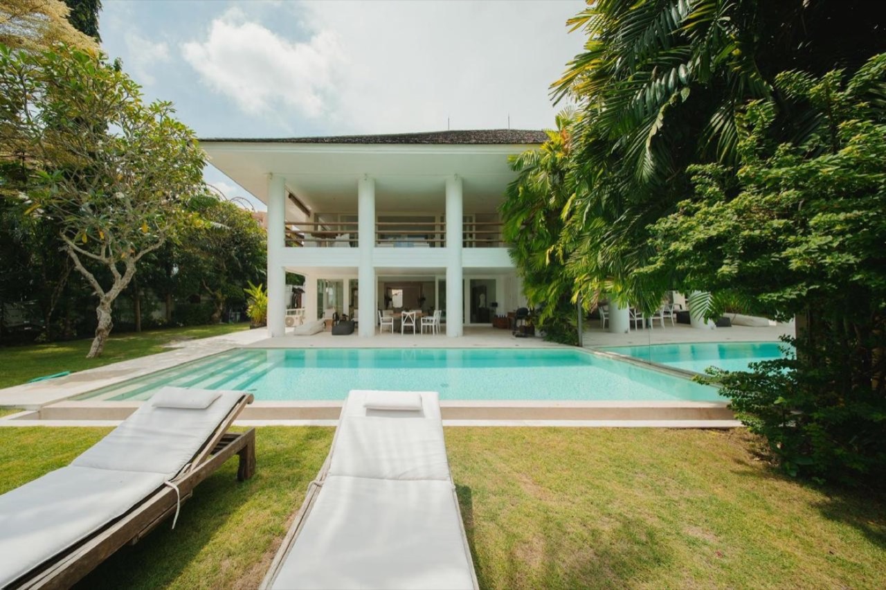 5-Bedroom Villa in Pererenan