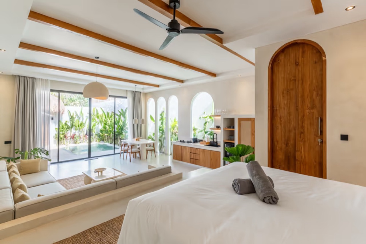 Modern 1-Bedroom Studio Villa in Yolla Bingin Complex
