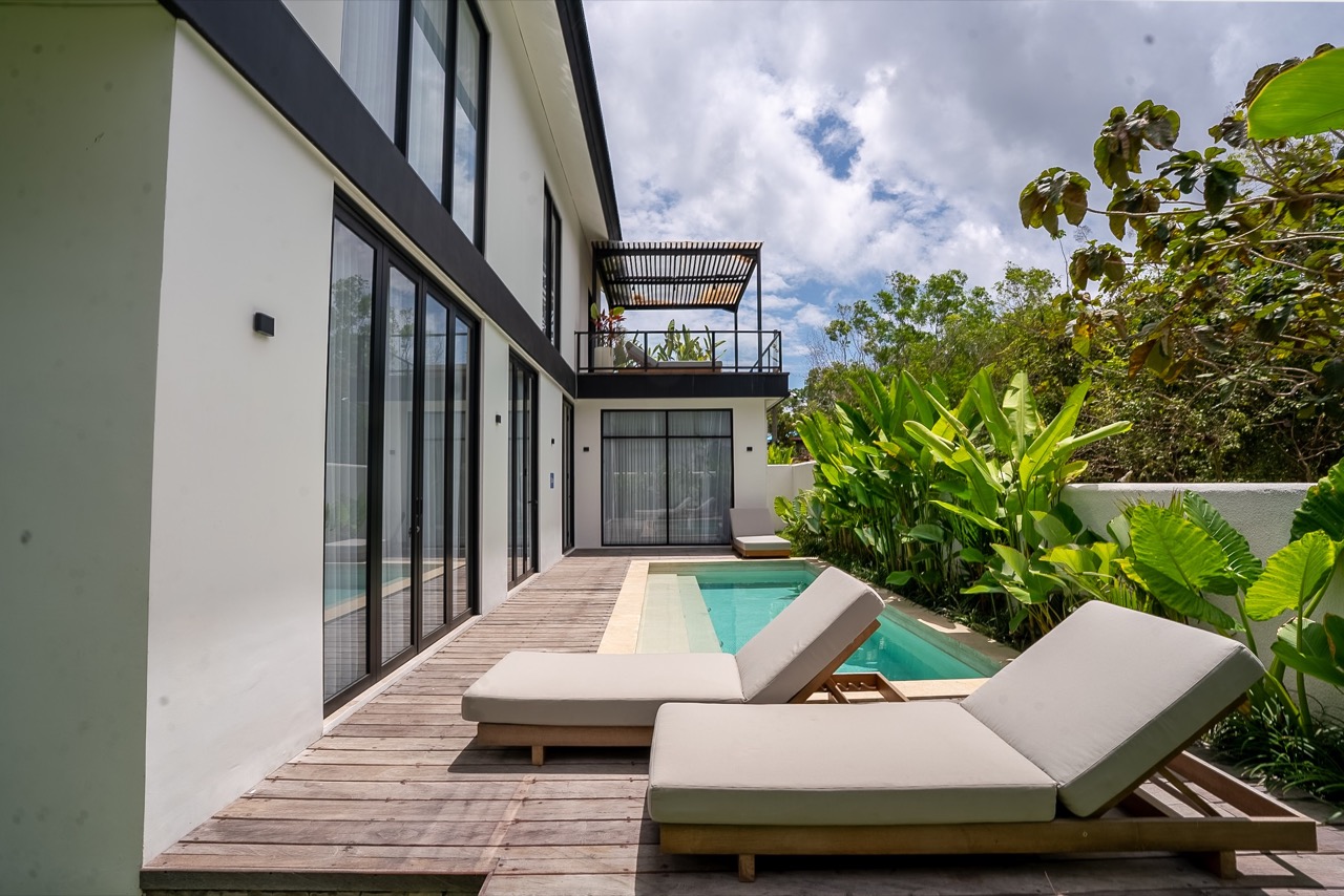 Modern 2-Bedroom Villa in Bingin